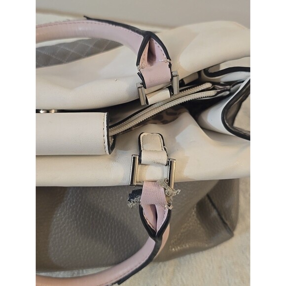 Guess Grey And White Tote Bag Purse 12x7x8 - Picture 7 of 13